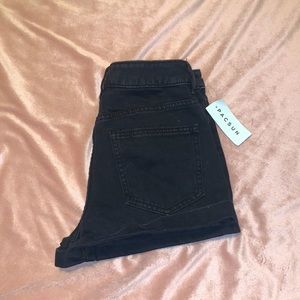 Black mom shorts from PacSun, size 24